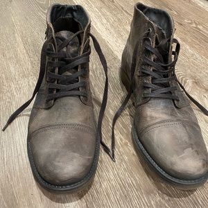 Like-New Bullboxer Cap Toe Boots: Dark Brown